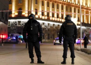 Mosca: spari vicino ai servizi di sicurezza, 3 morti (VIDEO). E’ terrorismo