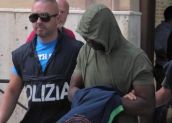 Droga, prostitute e riti voodoo: la mafia nigeriana vuole prendersi l’Italia