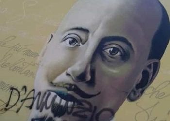 Pescara, imbrattato il murales di D’Annunzio