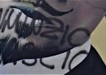 Pescara, imbrattato il murales di D’Annunzio