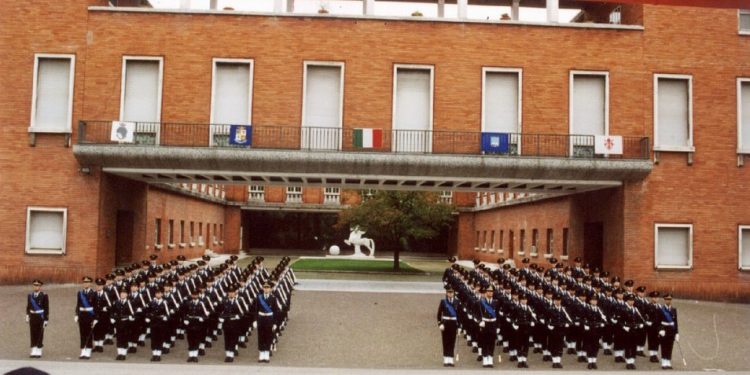 Ufficiali delle Forze di Completamento, i precari delle Forze Armate