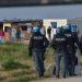 Polizia e migranti in fuga: “L’ordine è di non fermarli”