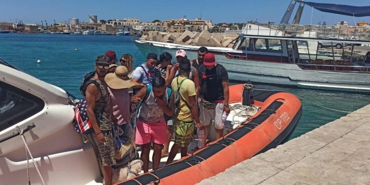 soldi per i migranti