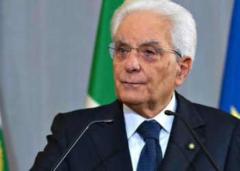 Toglierci il “non necessario” e l’individualismo ci rende schiavi, non sani
