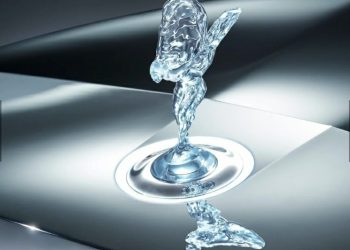 La Ue spegne la statuetta Rolls-Royce