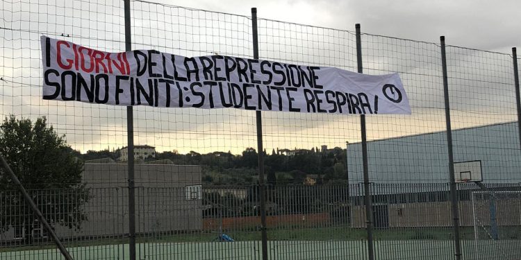 Studenti