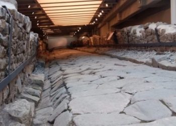 Fast food con Strada romana sulla Appia