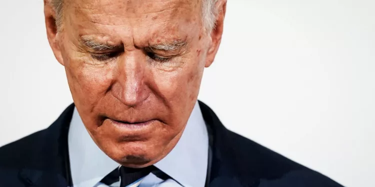 Biden balbetta scuse alla Nazione e al mondo