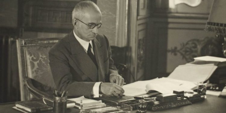 einaudi
