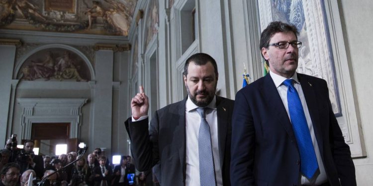 La Lega adesso è in fibrillazione. Si apre lo scontro sulla linea Salvini