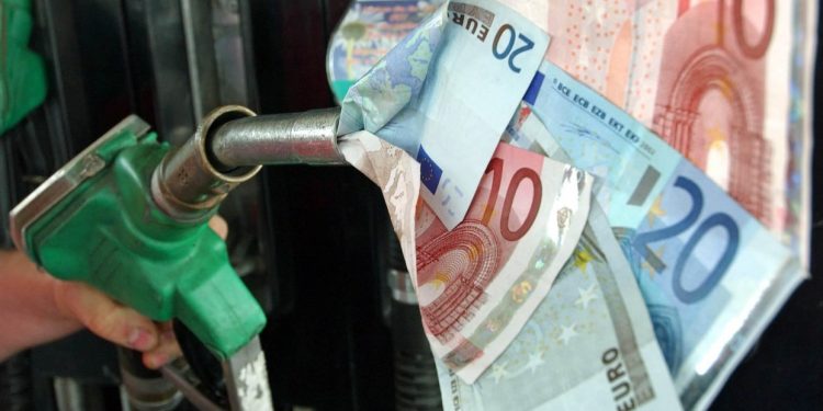 Emergenza inflazione – rincari per 2.700 Euro a famiglia