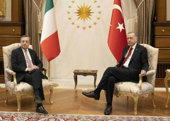Mario Draghi vola in Turchia per rilanciare i rapporti bilaterali; “Italia e Turchia sono partner, amici alleati”.
