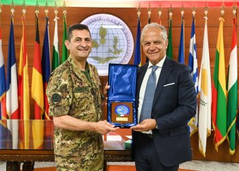 Comunicati stampa/COVI: il Prefetto di Roma in visita al Comando Operativo di Vertice Interforze