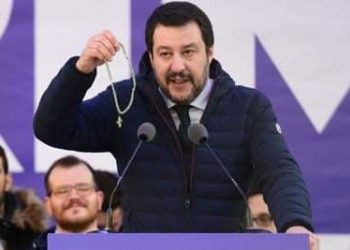Firenze non ama Salvini , e probabilmente Salvini non ama Firenze.