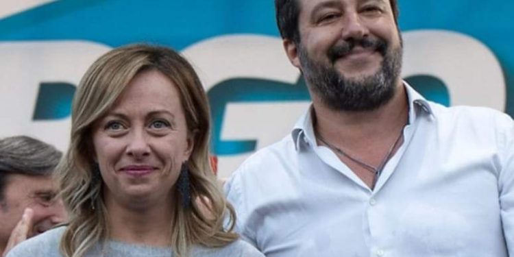 Basta stronzate! Il premier se lo scelgono gli italiani