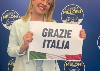 L’Italia svolta a destra