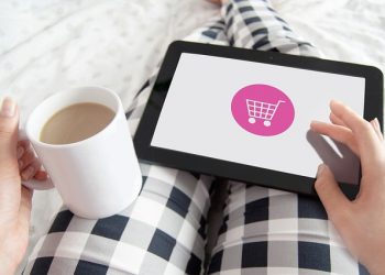 E-COMMERCE