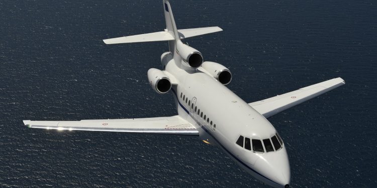 Aeronautica Militare: volo urgente per trasferire un bambino in pericolo di vita da Catania a Roma