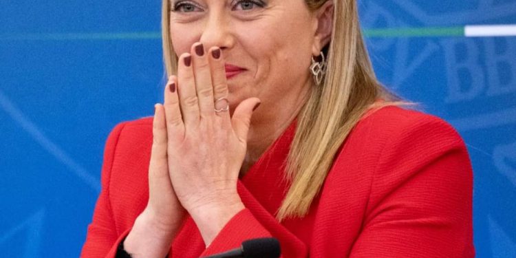 Il possibile “cantiere” tra popolari e conservatori