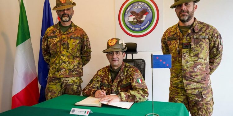 Ungheria: passaggio di consegne per il contingente italiano