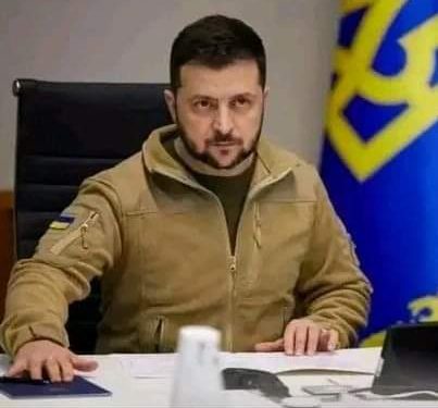 Caro Zelensky scendi dal palcoscenico