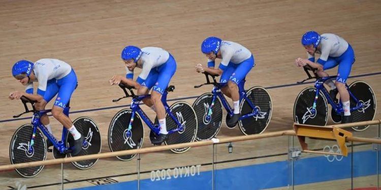 Politica italiana: i professionisti del “sur place”