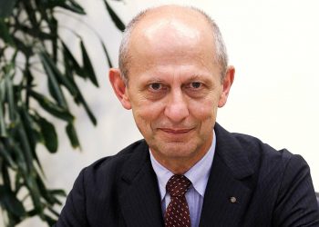 Parole senza senso su CPR e campi di concentramento: l’Assessore Ciuoffo si scusi!