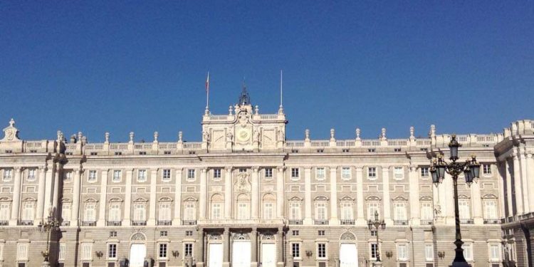 La destra stravince nelle elezioni locali in Spagna