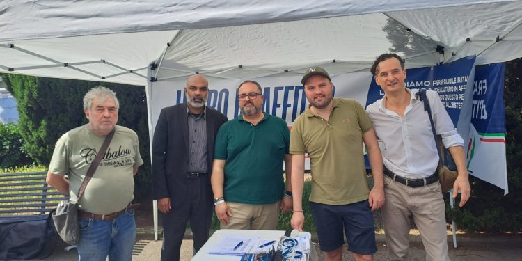 Scandicci contro l'”utero in affitto”