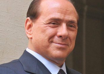 Berlusconi: “In Ue serve una svolta con una maggioranza di centrodestra”