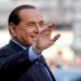 Berlusconi:gesti cavallereschi, odio e lacrime di coccodrillo