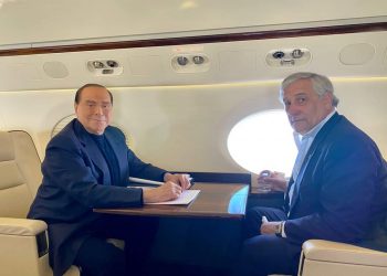 Il testamento di Berlusconi e la corona che non passa