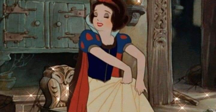 BIANCANEVE SI E’ MANGIATA I NANI (..E PURE IL PRINCIPE)