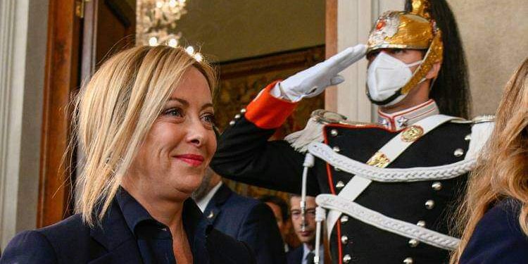 COME PRIMA PIÙ DI PRIMA PEGGIO DI PRIMA
