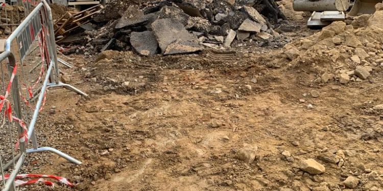 Alcuni cittadini della Fraz. La Romola (San Casciano Val di Pesa)ci hanno segnalato il disastro che sta accadendo all’interno del paese