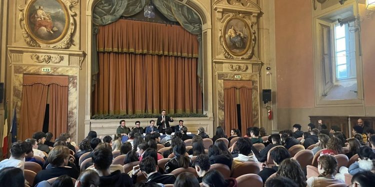 Stanasel- “Il progetto “I Giovani incontrano la Politica” torna nelle scuole della Provincia di Prato. Prima tappa al Convitto Nazionale Statale Cicognini.”