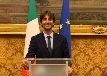 Donzelli mette in luce le contraddizioni della sinistra