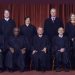 La corte suprema, difende la democrazia. Si può votare Trump