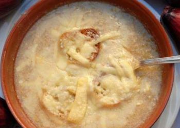 Le ricette dell’Oste Pierone.La Carabaccia; zuppa di cipolle alla toscana