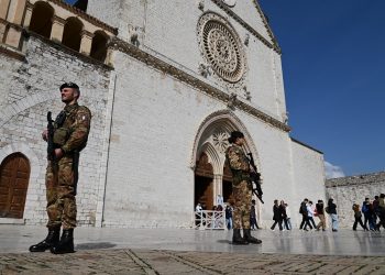Strade Sicure. Incontro con il Prefetto di Perugia: raddoppia la presenza di militari in regione