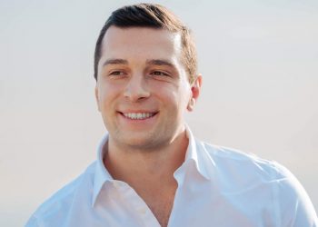 Jordan Bardella è rassicurante, Jean-Luc Mélenchon preoccupante, Macron imbarazzante