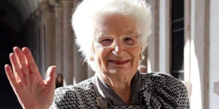 GLI ALLARMI DELLA SIGNORA SEGRE