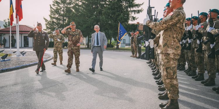 Iraq: il Generale Figliuolo incontra il contingente italiano ed i vertici Nato ed iracheni