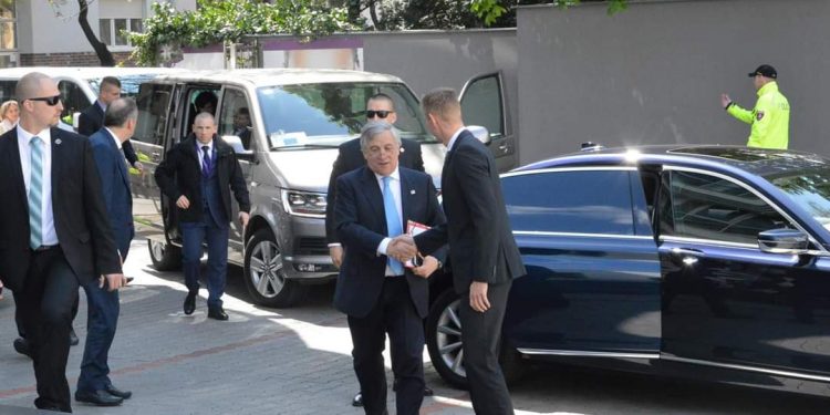 Tajani e la nostre pecche