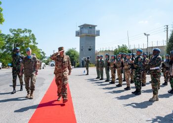 Libano. Il generale Figliuolo tra i caschi blu del contingente italiano: “Presenza di UNIFIL fattore di stabilità per evitare ulteriori escalation”