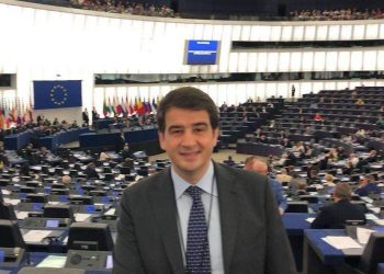 L’EUROPA APRE LE PORTE A FITTO