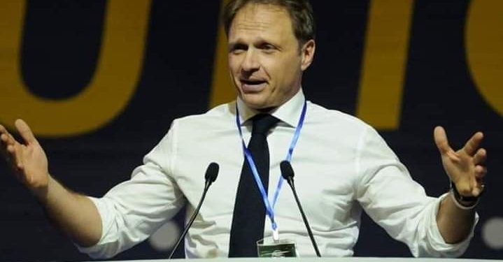 Lollobrigida si difende da Forza Italia. E propone il servizio civile in agricoltura