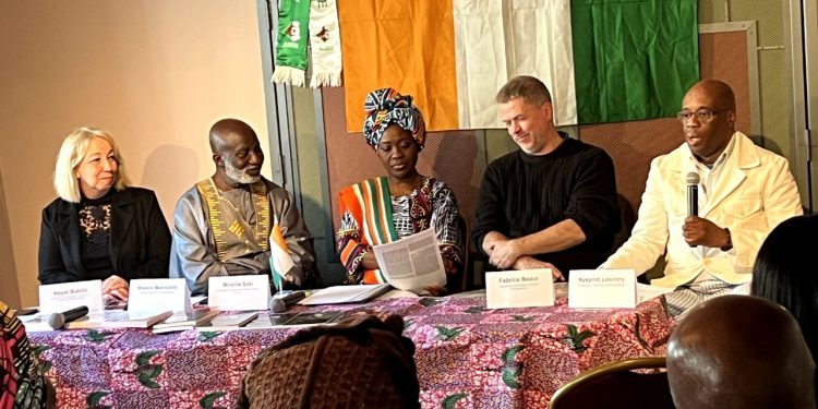 Conferenza sul neocolonialismo “Rompere le catene!” a Parigi