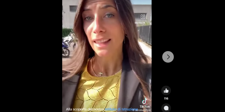 Leonardo Calcina, il bullismo e quella scuola “perfetta” nei video della prof influencer