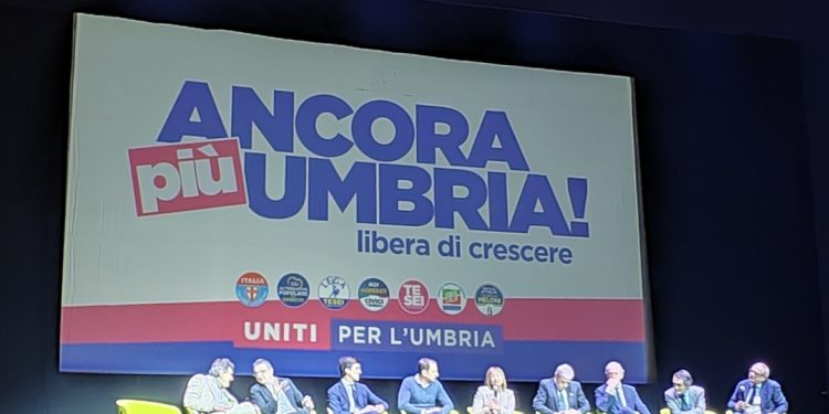 Regionali 2024, Umbria, Donatella Tesei: “Il M5S ha denunciato la malasanità Pd? Oggi manifesta per la sanità insieme al Pd”